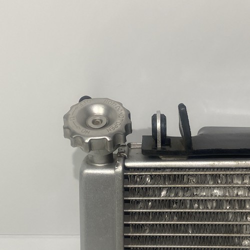 ♻️ Keeway RKF 125 E5 2022 - 2024 Complete Radiator with Fan Cap & Cover ♻️ - Picture 6 of 18