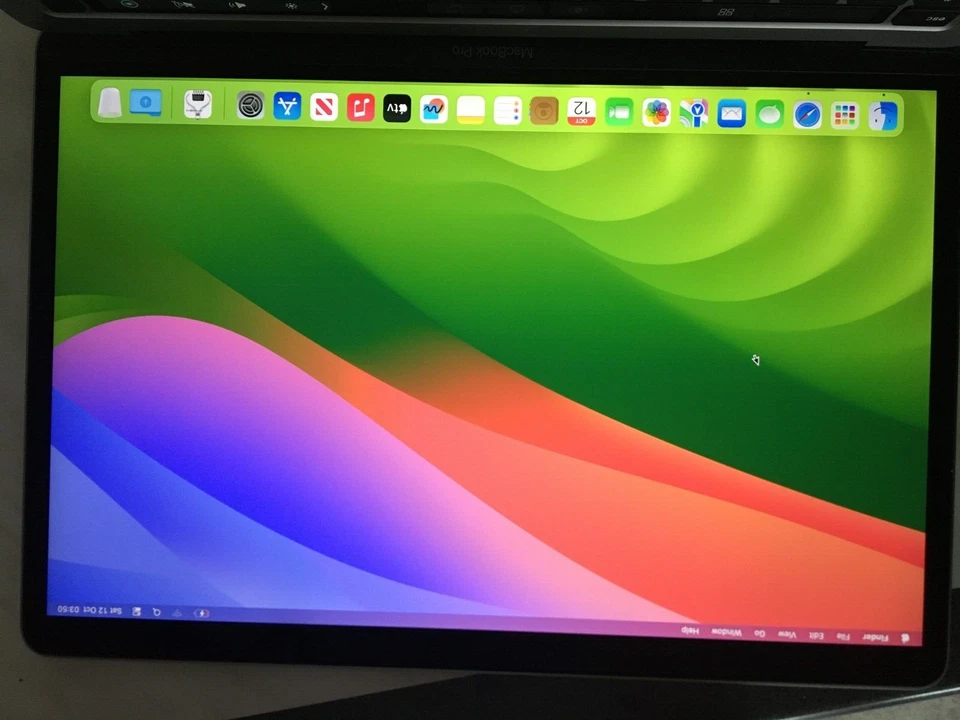 Apple MacBook Pro 13" 2020 · i5 · 16GB · 500GB, photo 1 sur 5