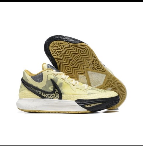 Size 13.5 Nike Kyrie 8 Citron Tint Leopard - Picture 5 of 5