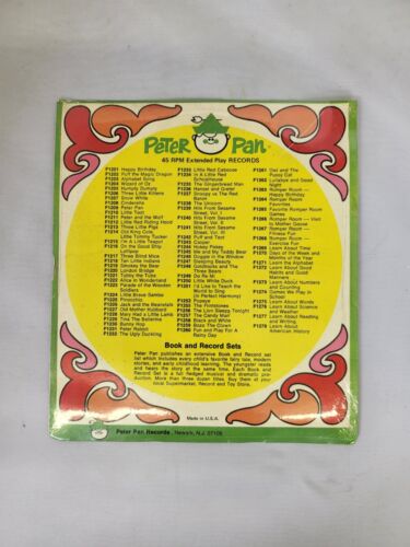 Peter Pan Snoopy's Christmas 1972 GREEN 7" 33 1/2 RPM Vinyl Story Record Sealed - Imagen 2 de 2