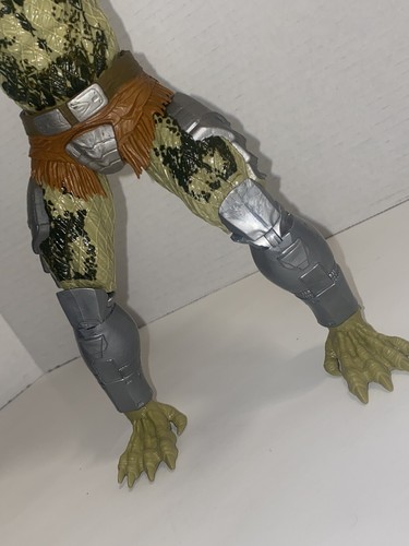 Lanard Predator 12” Poseable Figure with Open Action Jaw - Picture 9 of 10