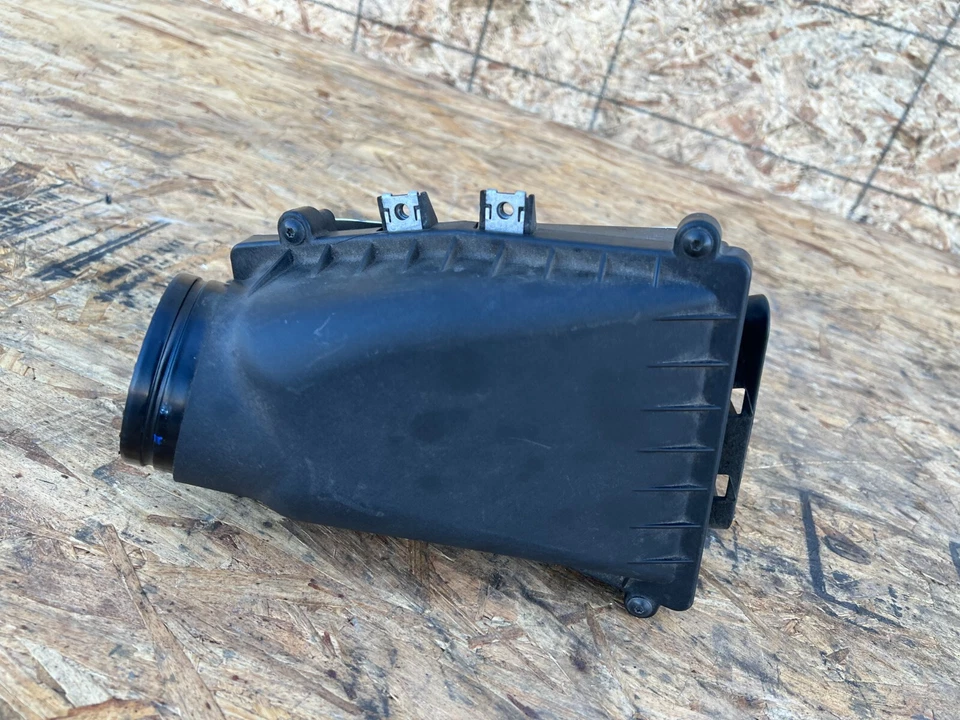 CONJUNTO CAJA LIMPIADOR ADMISIÓN AIRE LADO DERECHO 64K OEM 13-16 AUDI RS5 4.2L Foto 2 de 4