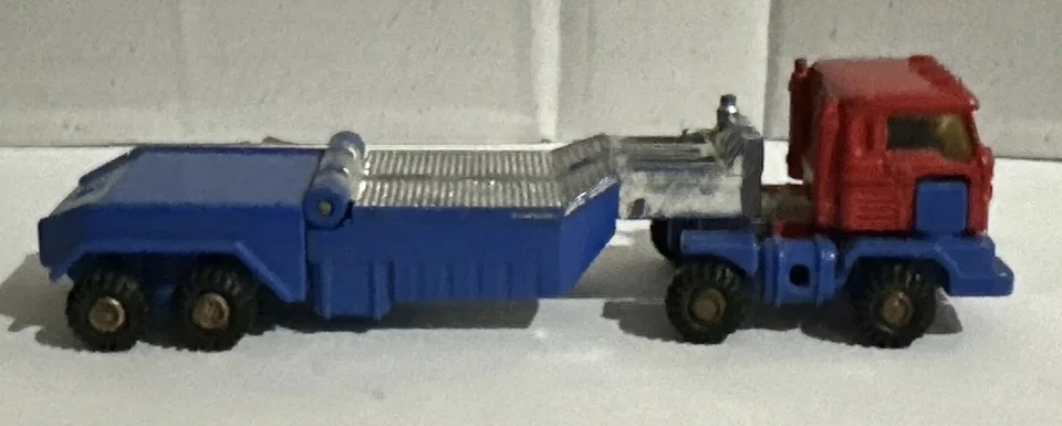 Vintage 1983 Bandai GoBots ROAD RANGER Guardian Trailer Truck Robot MR-18 Ex/Ex+ - Image 2 of 4