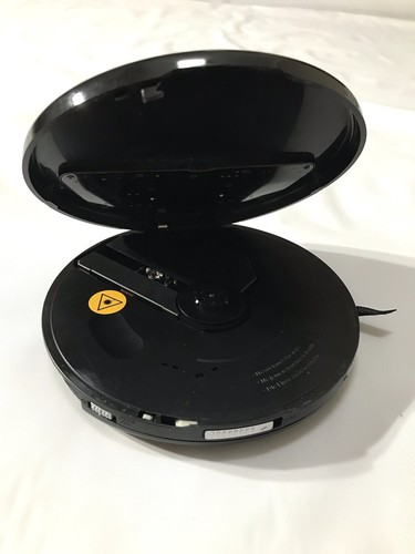 StudeBaker Portable CD Player Retro Discman SB3703BW Read Description - Picture 7 of 7