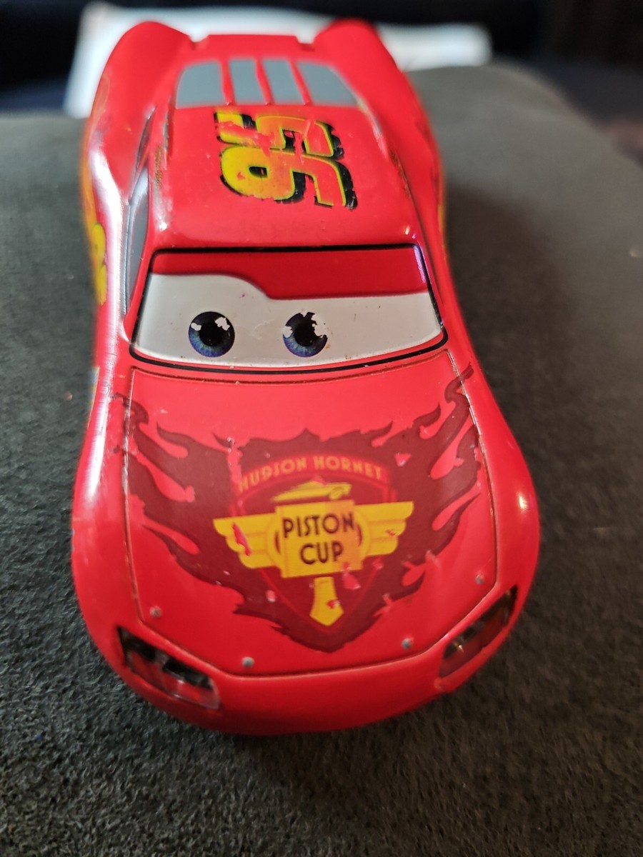 Disney Pixar Cars Lightning McQueen 4” Diecast- Missing