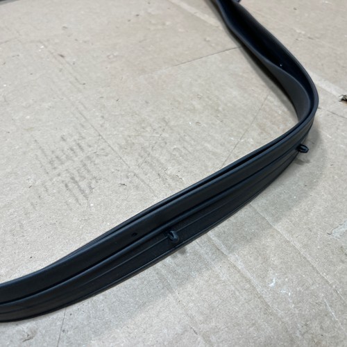 Genuine OEM Honda 72367TZ5A01 Driver LH Front Door Lower Seal 2014-20 Acura MDX - Picture 5 of 7