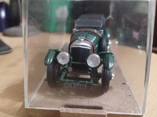 BRUMM 1928 BENTLEY4.5 LITRI GREEN WITH TOP NO. 100 IN HARD CASE 1:43 SCALE - Picture 3 of 8
