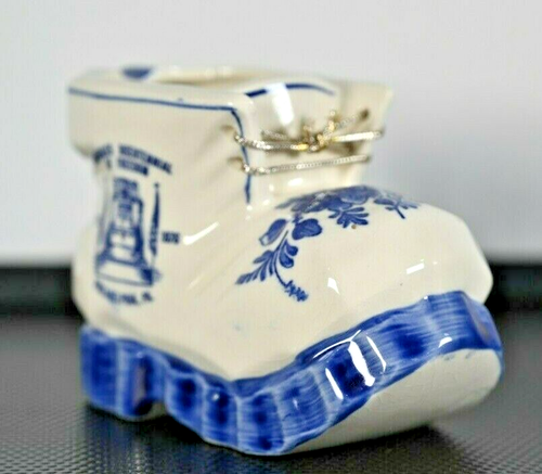 philadelphia pa Souvenir Ashtray Vintage Blue Boot Shoe Made in Japan 1/11/76 - Picture 2 of 6