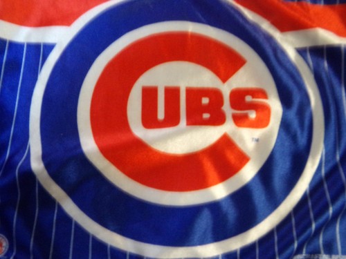 Chicago Cubs Dual Sided Car Flag In Traditional Colors & MLB Licensed Logo NWT - Picture 2 of 7