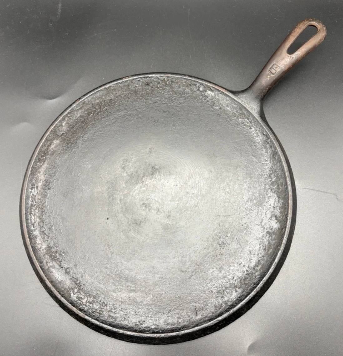 Antique Cast Iron Griswold No 9 Handle Griddle
Opens in a new window or tab