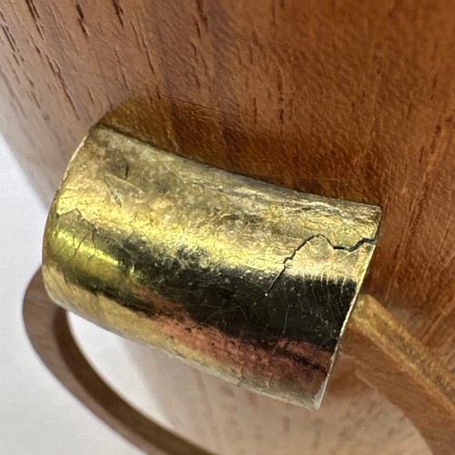 Cubo de hielo vintage de madera de teca MCM KMC con asas de latón forrado de aluminio años 70 - Imagen 9 de 9