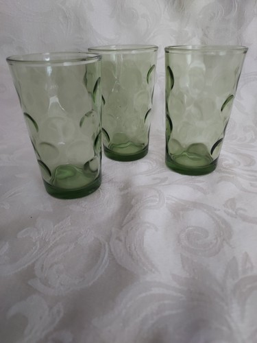 Avacado Green Hazel Atlas Eldorado Optic Dot 4 Zoll Saftglas 3er Set, EUC