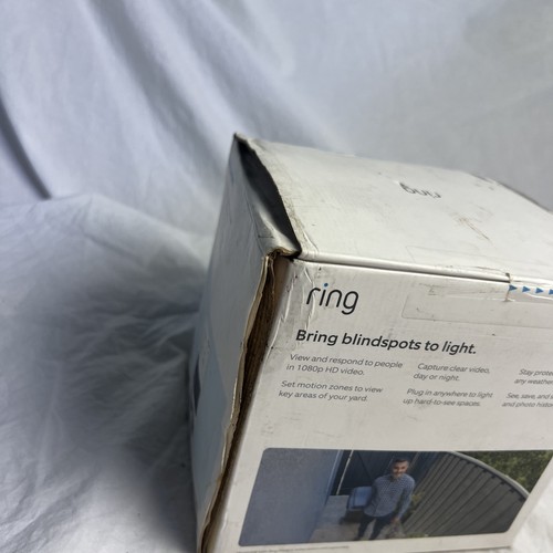 Ring Spotlight Cam Wired- Plugged-in HD Security Camera - Black - 8SH1P7-BEN0 - Picture 8 of 9