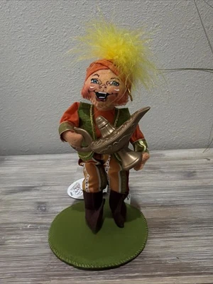 ANNALEE EXCLUSIVE 7in Genie with Lamp Item #860722 - 2022 - Image 1 of 4