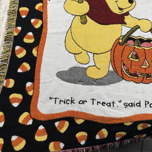 Disney Winnie Pooh Candy Corn Tapestry Throw VTG Halloween Trick or Treat - Picture 3 of 9