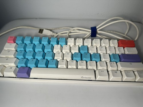 Ducky One 2 Mini keyboard - White Edition - Cherry MX Blues (Tested/Working) - Picture 10 of 15