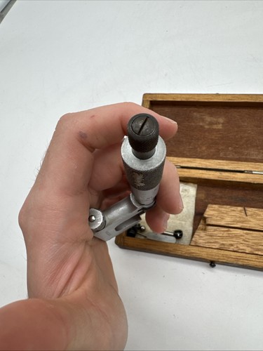 STARRETT 220RL Micrometer 0-1". 21 - Picture 6 of 10
