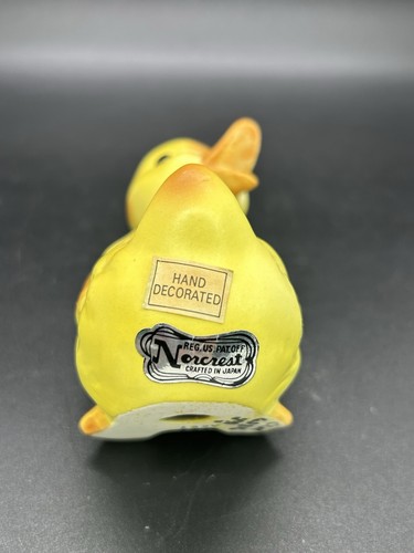 Pato bebé Norcrest vintage patito porcelana amarilla 3,25" alto S11 - Imagen 2 de 6
