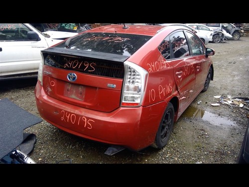 10-18 TOYOTA PRIUS V 1.8L INTAKE MANIFOLD VIN EU 7TH & 8TH - Picture 8 of 12