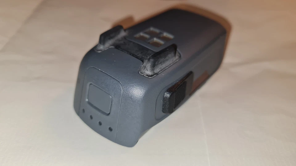 DJi Spark Genuine Lithium ion Polymer 3s Battery 30 Charge MB1-1480MaH 13.5V - Image 4 of 4