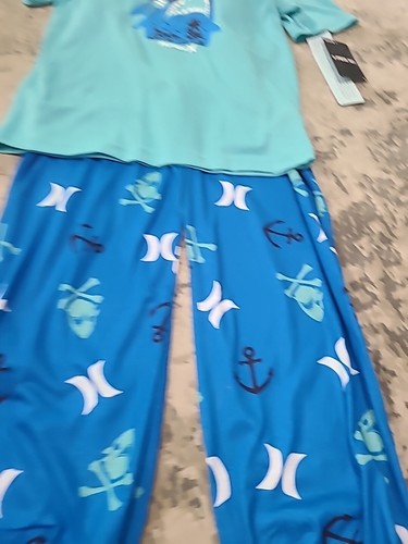 Hurley Big Boys Pajama, 2 Piece Set Size 14 Sharks Pants T-shirt - Picture 8 of 11