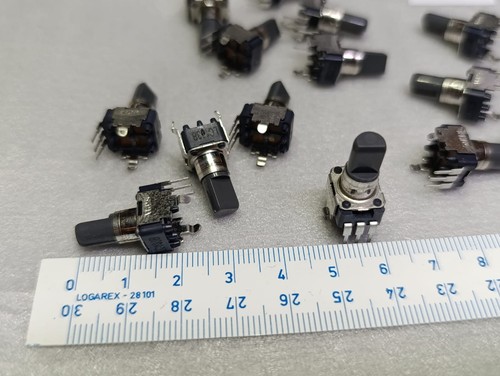 Potentiometer Korg PA600 Master Volume / Balance Original - Picture 3 of 3