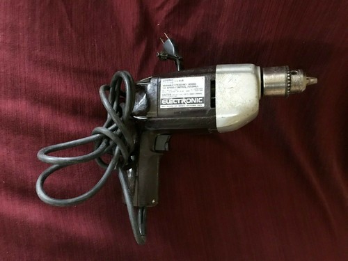 Taladro Montgomery Ward VSR 1/2" modelo n.o XBA 82523A (Hecho en EE. UU.) - Imagen 3 de 5