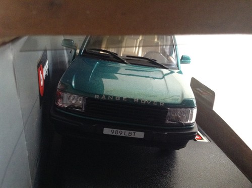 👏 🔥Lot vintage🚗 BBURAGO RANGE ROVER 1998 1/24 🔥 ECCELLENTE 👏 - Foto 3 di 4