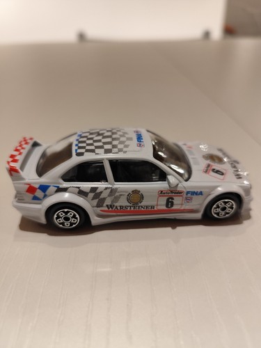 1:43 Lotto 4 Modelli Burago, Ford Sierra + Audi Quattro + BMW M3 + Peugeot 205 - Foto 17 di 24