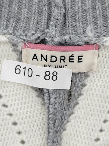 Andre by Unit Sweater Womens Plus 1X Gray Stripe Aztec Southweatern Boho V Neck - Picture 8 of 8