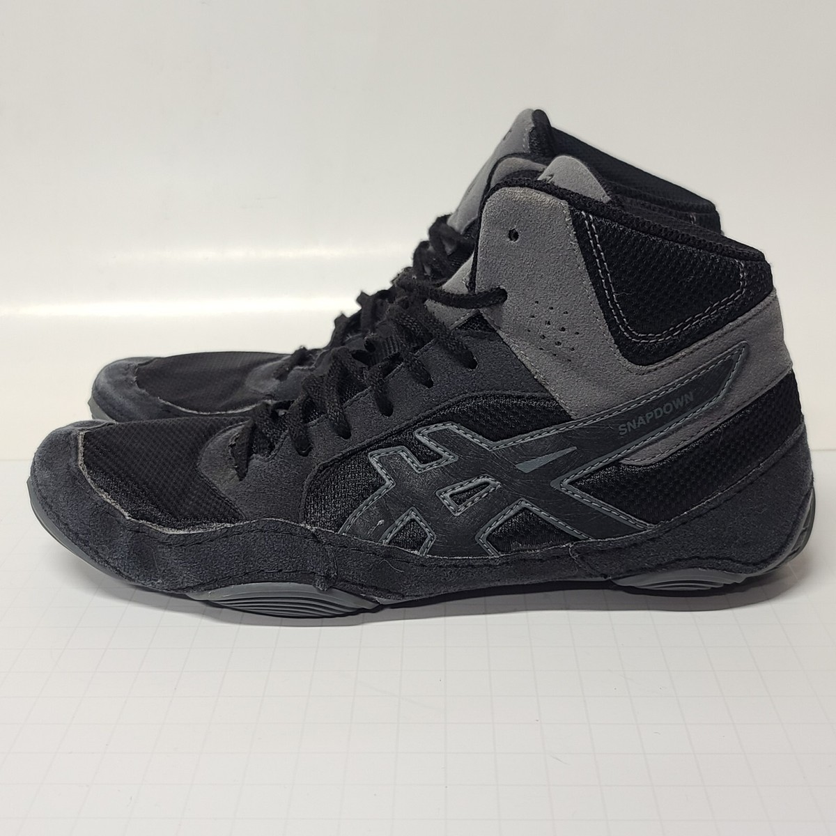Asics j703y 2024