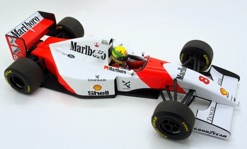 NEW MINICHAMPS  MARLBORO MCLAREN FORD MP4/8 A.SENNA 1st AUSTRALIAN GP 1993  1-18