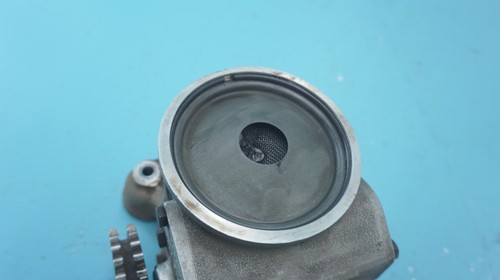 MERCEDES--BENZ W116 450SEL 6.9 , ENGINE OIL PUMP , OEM , 1001810801 - Picture 4 of 10