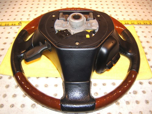 Lexus SC430 2006 cuero negro madera dirección original OEM 1 rueda, sin cubierta de aire - Imagen 16 de 24