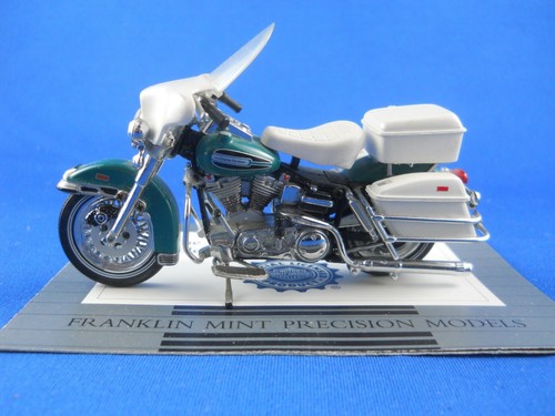 Franklin Mint 1976 Harley Davidson Electra Glide Motorcycles 1/24 - Picture 2 of 3