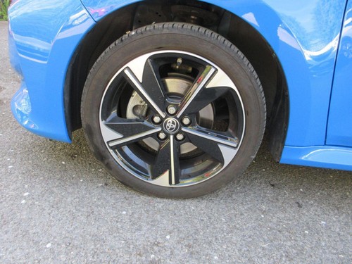 2024 Toyota Yaris 1.5 VVT-h Premiere Edition Hatchback 5dr Petrol Hybrid E-CVT E - Picture 13 of 20