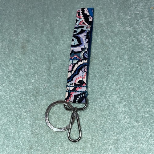 Vera BradleyPaisley Wristlet Keychain New No Tags - Picture 5 of 6