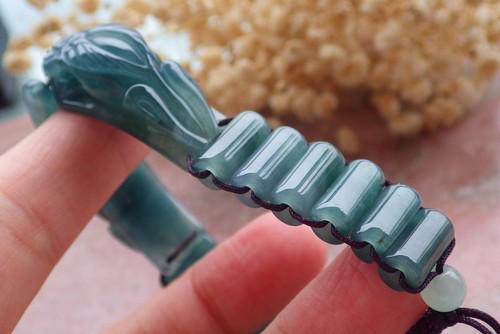 Video zertifiziert grün natürlich A JADE Jadeit Drache Armreif Armband 手链 104129 VS - Bild 10 von 12
