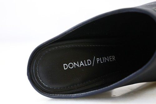 NEW with Box AUTH Donald Pliner Black Leather Pointed Toe Heeled Mules W Size 8 - Picture 10 of 10