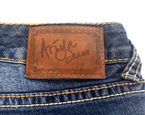 ARIYA JEANS Womens Denim Blue Capri Jeans SIZE 11/12 Cotton Polyester Spandex - Picture 9 of 12