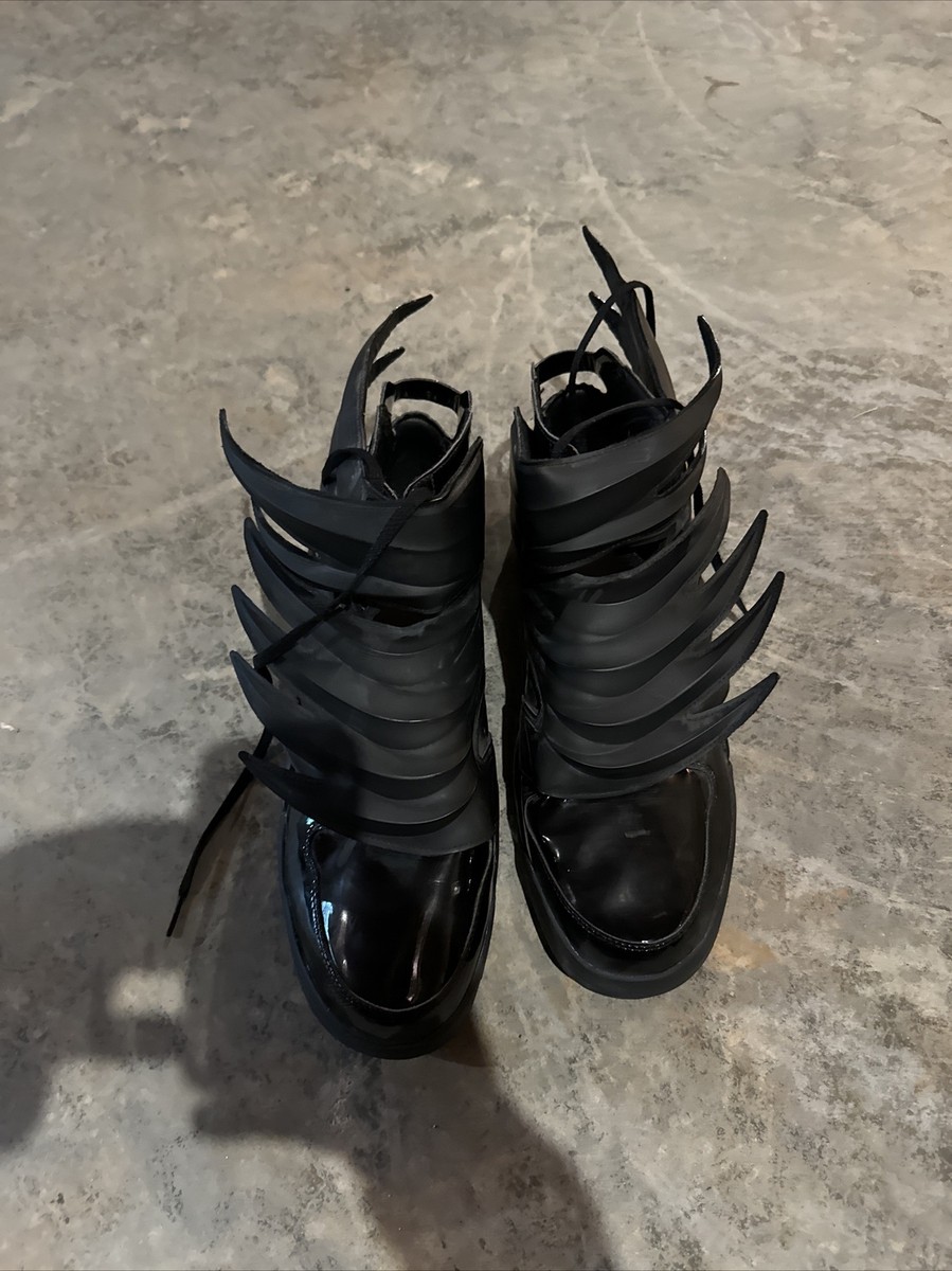 adidas jeremy scott dark knight