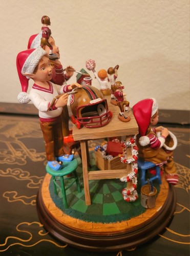 Danbury Mint 49ers Elves Christmas Toy Shop Figurines Cheerleader 2001 Rare HTF! - Picture 5 of 22