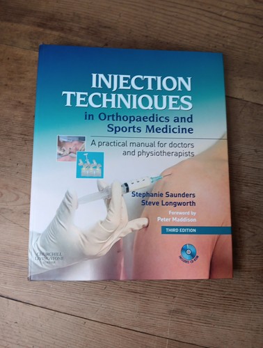 Injection Techniques in Orthopaedics and Sports Medicine with CD-ROM Spiral HC