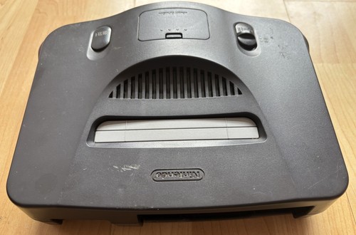 Pacchetto console Nintendo 64 N64, N64 e Goldeneye 007, pronta per giocare!! Pal - Foto 6 di 12