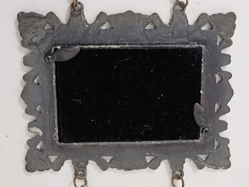 Verzierter viktorianischer Rahmen drei Bilder Zinn Wandbehang 3" x 2" Fotogröße - Bild 8 von 8