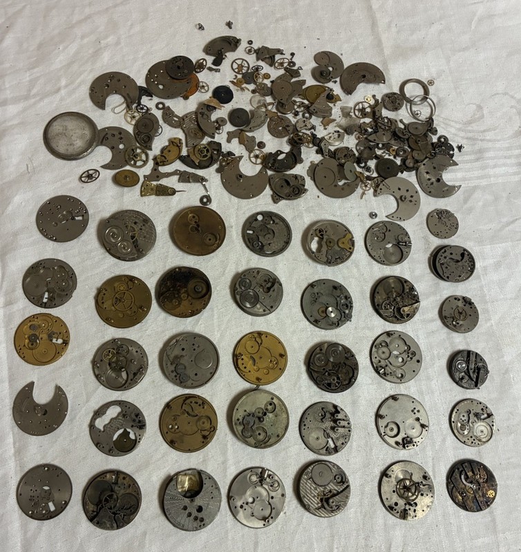 Lot of American Antique Pocket Watch Movements & Parts ~  Assorted Sizes