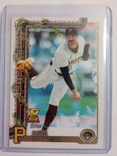 2025 Topps Holiday Paul Skenes Rookie Cup Red Back Variation SSP