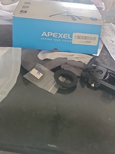 Apexel 30x Telephoto Lens Kit - Photo 4 sur 4