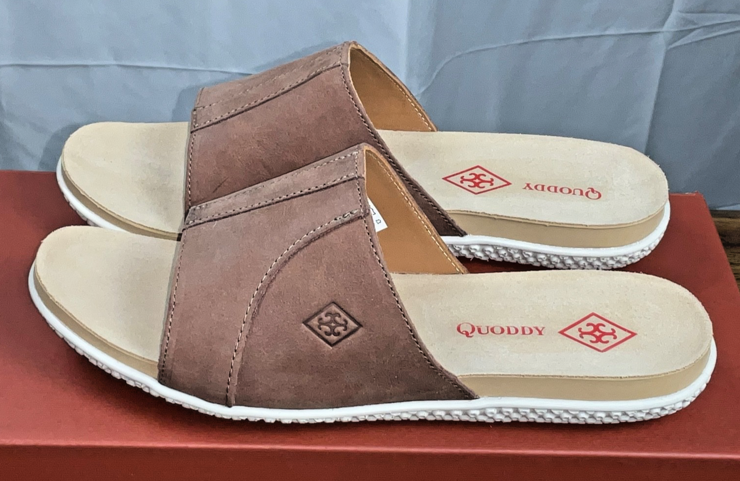 SAOLA QUODDY Nina sandalo donna pelle marrone slide avorio suola comoda 9 nuovo con scatola