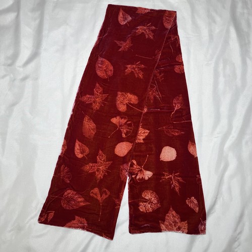 Cynthia Norton New York Schal rote Blätter Herbst Velours Urlaub weich 65" x 10" - Bild 4 von 4